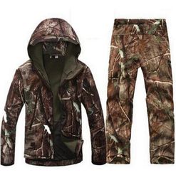 Men039s Jackets Tactical Softshell Jacket Men Army Waterproof Hunting Clothes Military Camouflage Outwear Fleece Coats Outdoor4251888