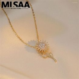 Pendant Necklaces Light Luxury Necklace Rotate Personalization Party High Quality Zirconia Fashion Ladies Rotating Jewellery