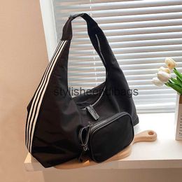 Shoulder Bags Niche design striped nylon fabric underarm bag with crescent shaped large capacity single shoulder handheld cloud H240401