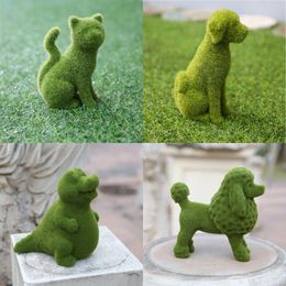 Garden Decorations Flocked Animal Statue European Style Handcrafted Resin Simulation Moss Figurine For