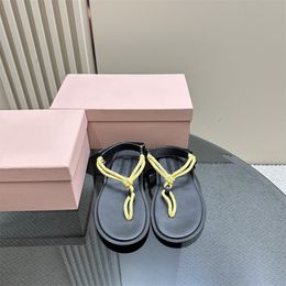 Flip-flops Summer sandals Outdoor Sandals slippers Non-slip designer rubber flat women's casual beach travel shoes for men