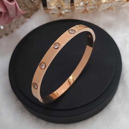 2024 Thin Nail Elastic Bracelet for Men and Womens Non fading high end version gold bracelet women light luxury niche fashionable versatile design Instagr