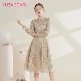 Casual Dresses Runway Lace Embroidered Mesh Dress 2024 Autumn Women Long Sleeve Flower Temperament Ruffles Office Party Midi
