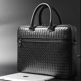 Men Bags Mini Briefcase Handbags Leather Laptop Bag Cowskin Genuine Leather Woven Commercial Business Men's Bags Small size305V