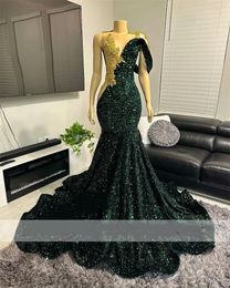 Sparkly Diamonds Green Prom Dress 2024 Golden Crystals Beads Rhinestone Sequins Birthday Party Gown Robe