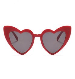 Love Heart Sunglasses for Women 2018 Fashionable Cat Eye Sunglasses Black Pink Red Heart Shape Sun Glasses for Men Uv4005730698