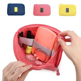 Portable Data Cable Storage Bag Earphone Wire Organiser Case for Headphone Line Headset Closet Organiser Storage Box Storage