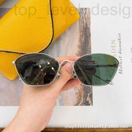 Sunglasses designer Luojia's new hexagonal metal frame sunglasses 40115 are popular on the internet, and same high-end cut trendy OSHD