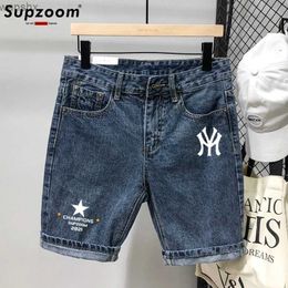 Jeans da uomo Supzoo 2023 Nuova moda di vendita calda Stampa Summer Zipper Wash Jeans in cotone casual Pantaloncini da uomoL2404