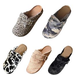 Slippers Spring Shoes womens large-sized 36-42 flat shoes toe tips shallow mouth smooth womens Loafer leopard camouflage flap J240402