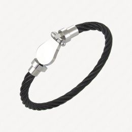 Luxury Handicraft for Women Designer Bracelet Horseshoe Cable Bracelet 18k White Gold Plated Black Stainless Steel Bracelets