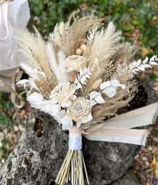 Boho Wedding Holding Bouquets for BridePreserved Rose Flowers Pampas Grass Bridesmaid Bouquet Party Home Decor Corsage Supply 240325