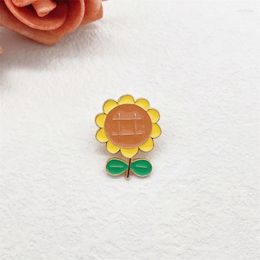 Brooches Sunflower Brooch Fashion Creative Small Fresh Sunshine Plant Flower Series Metal Enamel Badge Pin Jewelry Accessories Gift