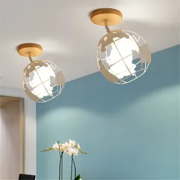 Ceiling Lights Nordic Modern Simple LED Iron Shade Lamp Covers And Shades Triangle Metal Lamps Living Room Light