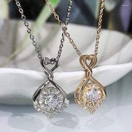 Pendant Necklaces Huitan Beautiful Lady's With Shiny CZ Stone Novel Design Graceful Women Accessories For Party Fancy Gift Trend Jewellery