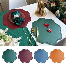 Table Mats Dish Waterproof Flower-Shaped Placemat Multi-Purpose Dinner Party Service Decorations For Kitchen Dining