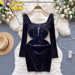Casual Dresses Sexy Black Velvet Feather Long Sleeve Dress Fall/Winter 2024 European American Fashion Elegant Slim Bodycon Nightclub