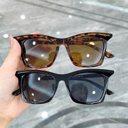 Sunglasses European American Style Men Women Fashion Square Shape UV Protection Female Sun Glasses Outdoor Travelling Glass