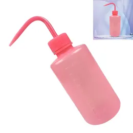 Storage Bottles 2Pcs Plastic Squeeze Portable 250ml Narrow Mouth Long Tube Watering Can Lightweight For Tattoo Cleaning Supplies