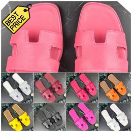high Quality Designer Slippers Leather sandal Same Style for Womens slides Summer Outwear Leisure Vacation slides Beach Slippers Spring Flat beach ladies 2024