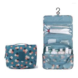 Duffel Bags Waterproof Foldable Travel Toiletry Organisers Bag Women Cosmetic Makeup With Hanging Hook Dry Wet Separation Storage