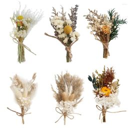 Decorative Flowers 6PCS Mini Dried Flower Bouquet Wedding Party Favours For Guests Bridesmaid Birthday Cake Table Small Bottle Decoration