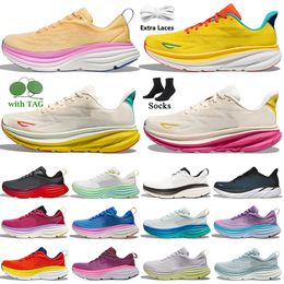 2024 top quality designer running shoes for women men hk Clifton 9 Bondi 8 One Free People Movement Tan Beige Orange Kawana Black And White Carbon X X2 Tennis sneakers