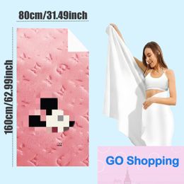 Designer Beach Towel Microfiber Not Easy to Lint Absorbent Factory Direct Sales Swimming Portable Printed Bath Towels