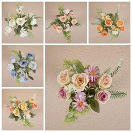 Decorative Flowers Rose And Daisy Bouquet Imitation Home Decoration Wedding Wholesale Artificial