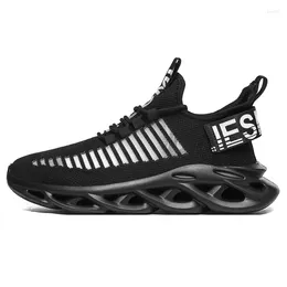 Casual Shoes Sneakers Big Size Men Running Fashion Weaving Air Mesh Ultralight Walking Jogging Gym Sport Male Tennis 39-47