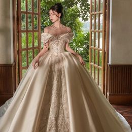 2024 nuovi abiti da sposa sexy abiti da sposa cristalli abiti da ballo perline abiti da sposa per la sposa taglie taglie in pietra satinata da sposa abiti da sposa