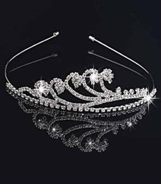 Handmade Cute Silver Wedding Bridal Crystal Crown Tiaras sparkly wedding party birthday Nice Gift Flower Girl 1173CM7140435