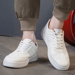 Boots Fashion White Sneakers Man Ins Hot Casual Skate Flat Shoes for Men Spring Lace Up Casual Leather Sneakers Male