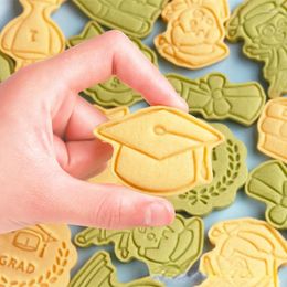 Baking Moulds Learn The Graduation Season Cookie Mold Plastic 3D Stereoscopic Home Icing Cake Pastry Press Type