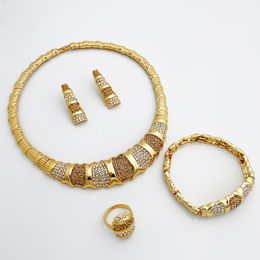 Dubai 18K Gold Gold Jewelry For For Women Luksusowe kolczyki naszyjniki Bransoletka i biżuteria z zestawu pierścieni