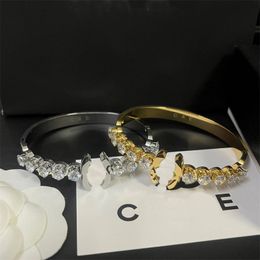 Boutique Style Crystal Women's Bangle Designer Stainless Steel Bangle Classic Design Luxury Gift Bangle Christmas New Family Love Gift Jewellery Bracelet