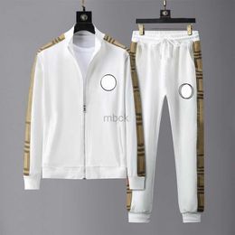 Mens Tracksuits Classic sportswear spring autumn lovers Sweat Suits short sleeves Designer Luxury Sports Suit sportswear outdoor leisure sports suit 240314