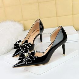 Dress Shoes Spring Banquet High Heel Shiny Lacquer Leather Shallow Mouth Pointed Side Hollow Pearl Rhinestone Bow Women's Singles