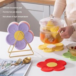 Table Mats Insulation Pads Wear-resistant Beautiful Two-color Fashion The Flowers Household Cherry Blossoms Durable Simple Kitchen