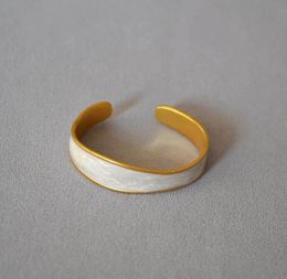 Bangles Japan Korea retro gold and white pearl enamel opening adjustable personality irregular cuff bracelet for women summer jewelry