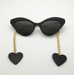 Fashion designer 0978 Sunglasses for women Charming Cat eye frame Heart pendant glasses top quality AntiUltraviolet protection co7118227