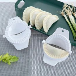 Baking Tools Small/Lager Dumpling Maker Empanadas Press Mould Mini Pie Tool Dough Sheeter Tortilla Kitchen Gadgets 0117