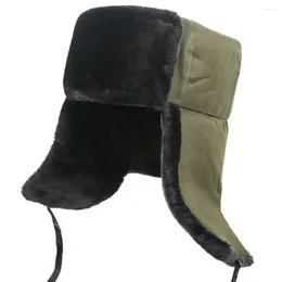 Berets Simple Winter Hat Thermal Thickened Washable Men Women Hunting Motorcycle Lei Feng Cap Earflap Keep Warm