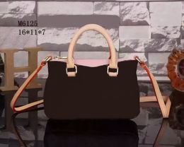 Luxurys designer Bag 61254 Men Women Genuine Leather Handbags Lady Classic Large Capacity Purses mini Tote Bags wallet C71 free shipping 18cm