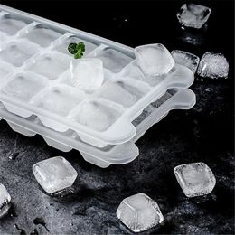 2024 Small Ice Cube Mould Box with Lid Scoop Fruits Popsicle Maker Moulds Tray Ice Cream DIY Tool Kitchen Refrigerator Accessories for Ice