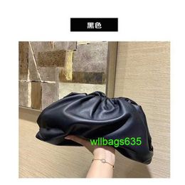 Pouch Cloth Bags BottegvVenet Trusted Luxury Bag Leather Womens Bag Song Huiqiao Pleated Cloud Bag Genuine Leather Underarm Bag Single Shoul have logo HBJIJI