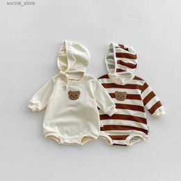 Rompers 2023 Autumn New Baby Long Sleeve Bodysuit + Hat Newborn Cotton Cuter Bear Jumpsuit Fashion Toddler Boy Girl Cartoon Clothes L240402