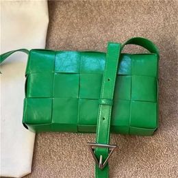 Crossbody Bag Cassettes BottegVenets 7a Genuine Leather Bag Intrecciato Sheepskin ME8 15 oil wax waist pack green carrying