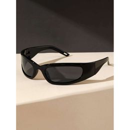 Y2K Wrap Around Sunglasses the Perfect Travel Accessory for Women