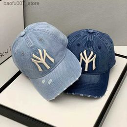 Ball Caps Letter Embroidery Denim Baseball Cap Women Men Spring Fashion New Casual Versatile Hip Hop Designer Sun Hat Hipster StreetwearQ240403